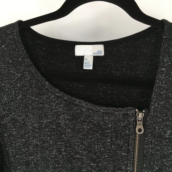 14TH & UNION Zip Closure Sweater (W2-178) - Picture 4 of 9